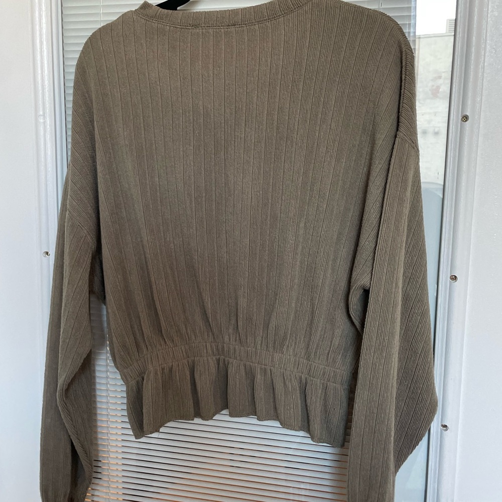 Ribbed Knit Sweater in Olive
